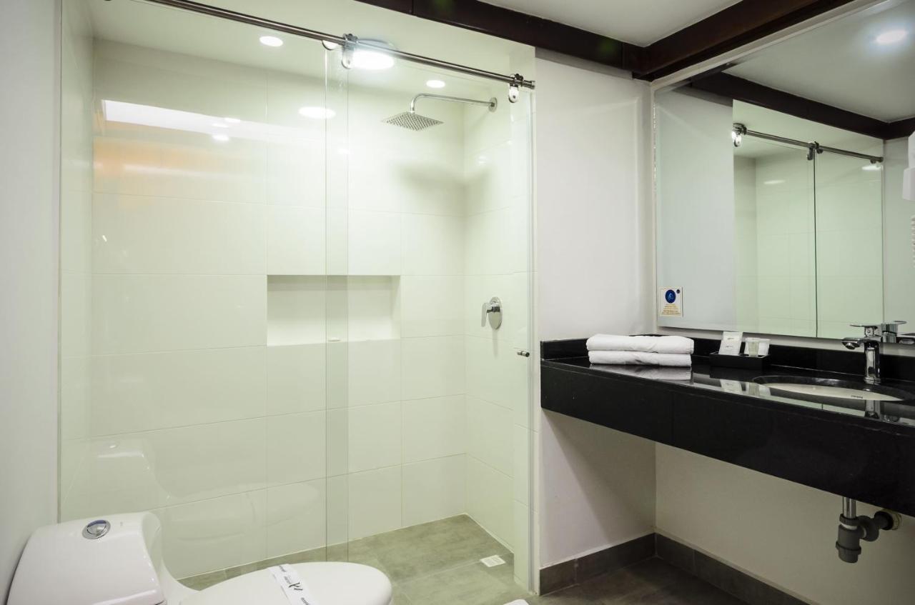 Travelers Condominio Plenitud Богота Экстерьер фото