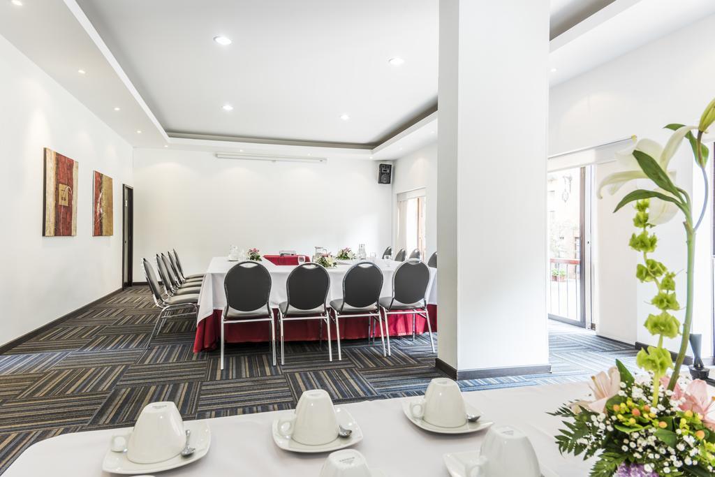 Travelers Condominio Plenitud Богота Экстерьер фото
